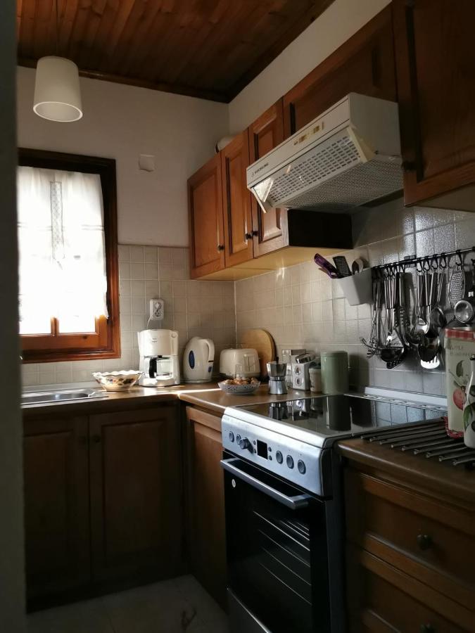 Villa Christina Karfás Esterno foto